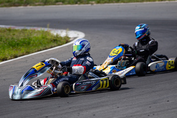 course de karting pour une sortie scolaire à Muret